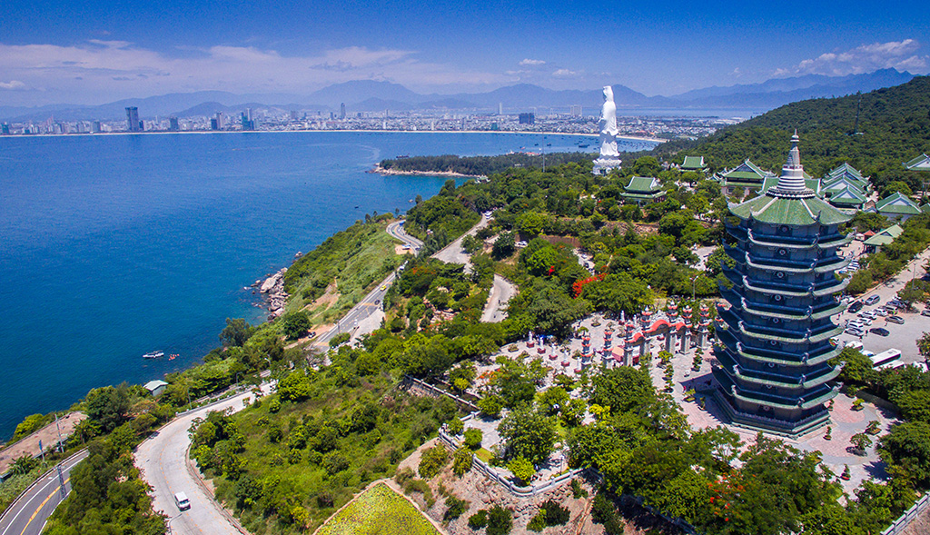 Tour Sơn Trà - Ngũ Hành Sơn - Hội An - Bà Nà - Cầu Vàng - Cố đô Huế